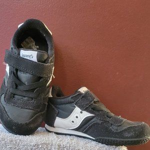 Toddler Saucony sz 7m